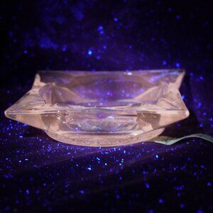 Vintage UV Reactive Glass Gold Seal Vineyard Ashtray
